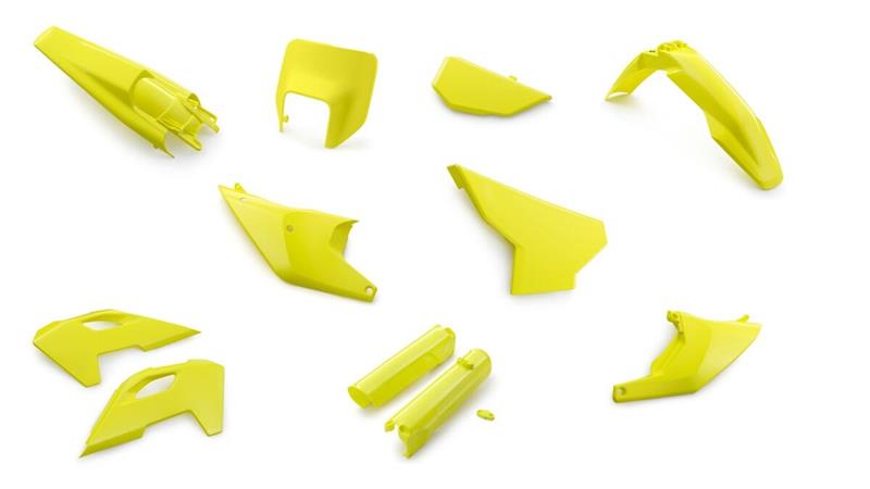 Plastic parts kit