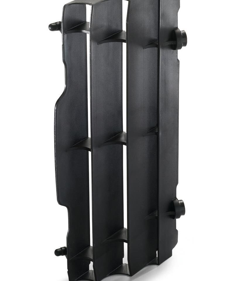 Radiator protection grille