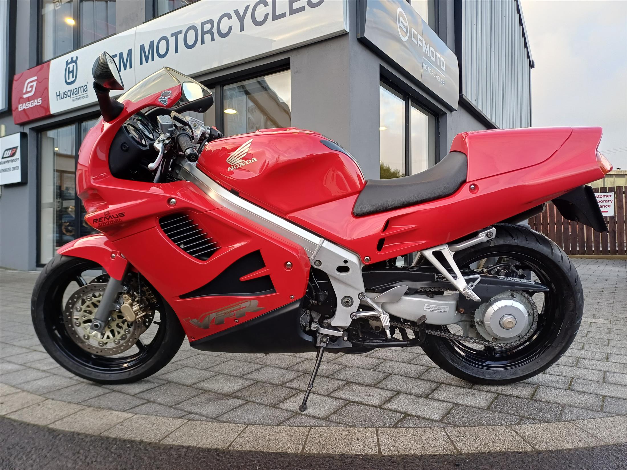 1996 HONDA VFR 750 M300VFR REG